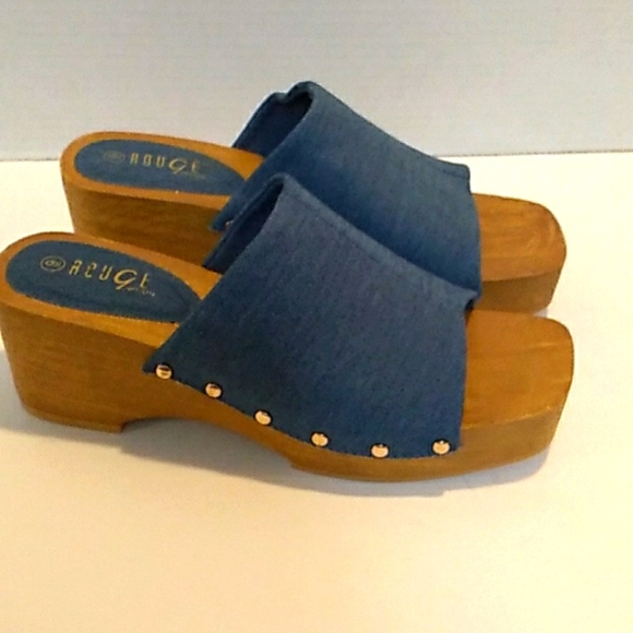 (NWT) DENIM CLOGS - Picture 2 of 8